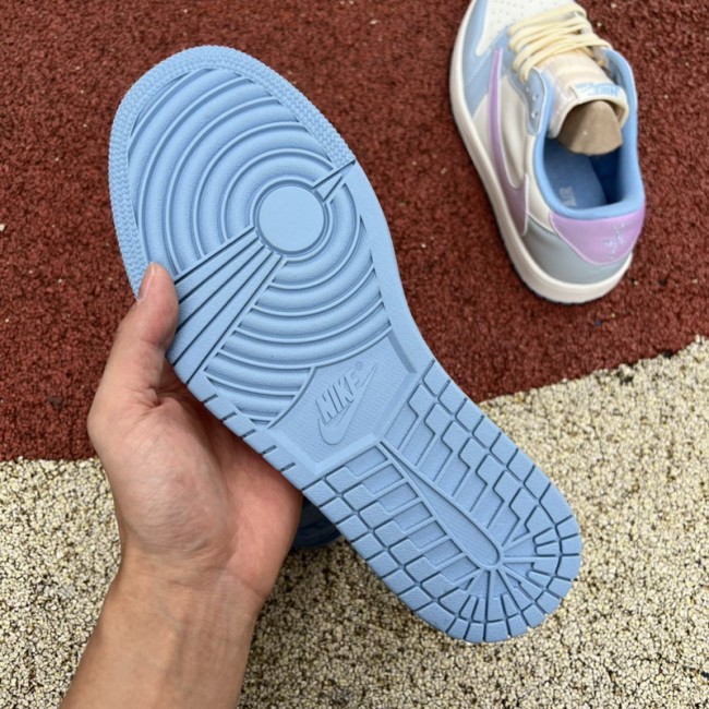 Air Jordan 1 Retro Low X Travis Scott