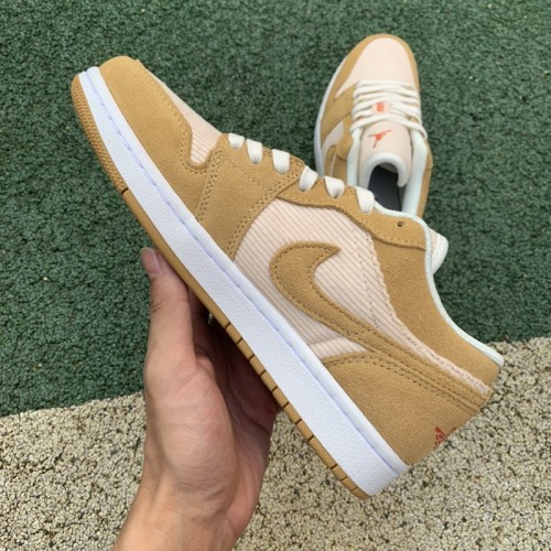 Air Jordan 1 Retro Low SE Twine Orange Quartz Corduroy