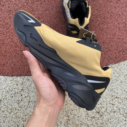 Yeezy Boost 700 MNVN Honey Flux