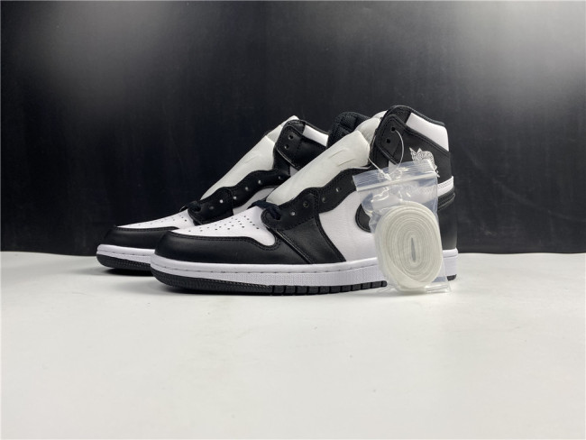 Air Jordan 1 Retro Black White