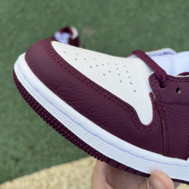 Air Jordan 1 High “Bordeaux” GS