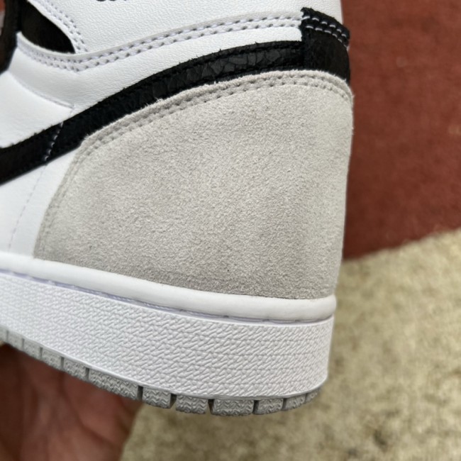Air Jordan 1 Retro High Shadow