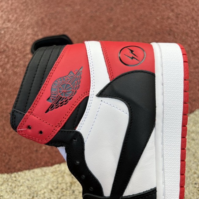 Travis Scott x Air Jordan 1 Retro