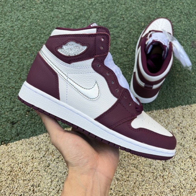Air Jordan 1 High “Bordeaux” GS