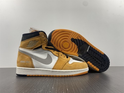 Air Jordan 1 Retro High Element Gore-Tex Light Curry