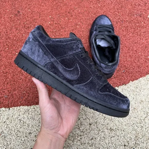 Nike Dunk Low DSM