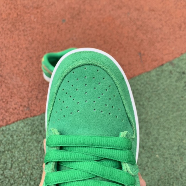 Nike SB Dunk Low Pro St. Patrick's Day (2022)