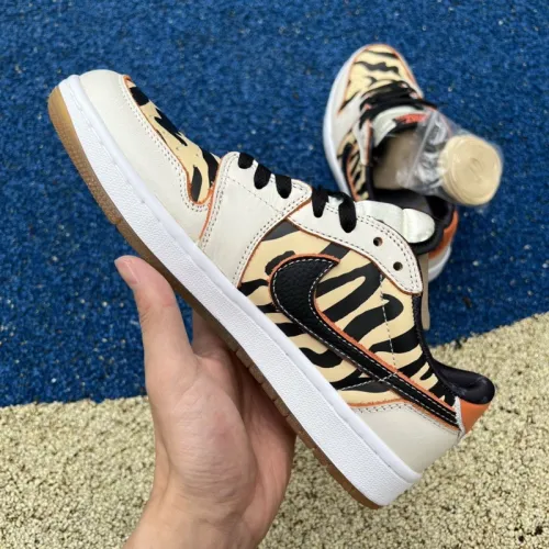 Air Jordan 1 Retro Low OG Year of the Tiger
