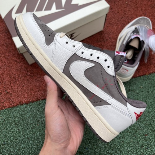 Air Jordan 1 Retro Low X Travis Scott Reverse Mocha