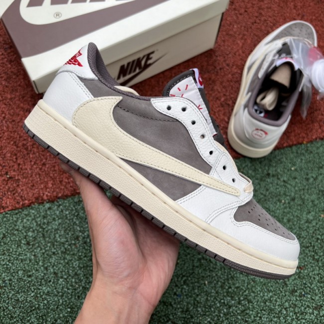 Air Jordan 1 Retro Low X Travis Scott Reverse Mocha