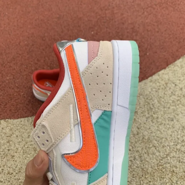 Nike Dunk Low Scrap Shapeless, Formless, Limitless