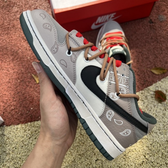 Nike Dunk Low SE Shoes
