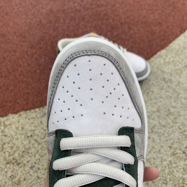 Otomo Katsuhiro x Nike SB Dunk Low “Steamboy OST”