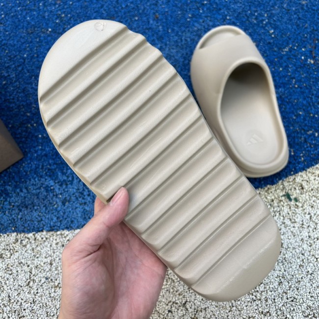 Yeezy Slide Pure GW1934