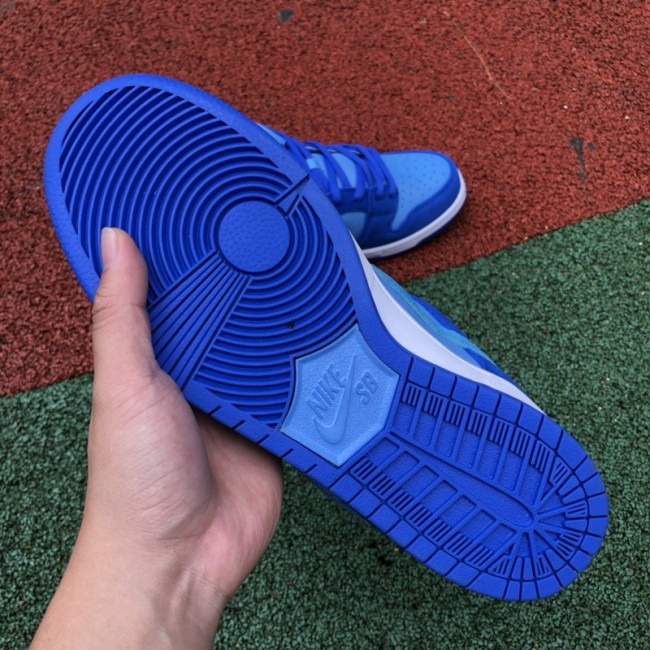 Nike SB Dunk Low Blue Raspberry