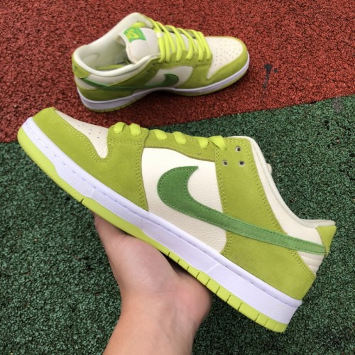 Nike SB Dunk Low Green Apple