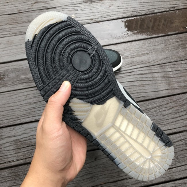 Air Jordan 1 Retro High Element Gore-Tex Black Particle Grey