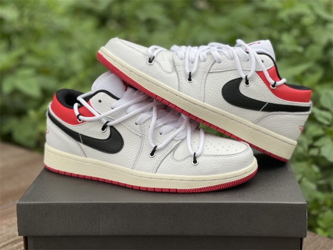 Air Jordan 1 Retro Low Shoes
