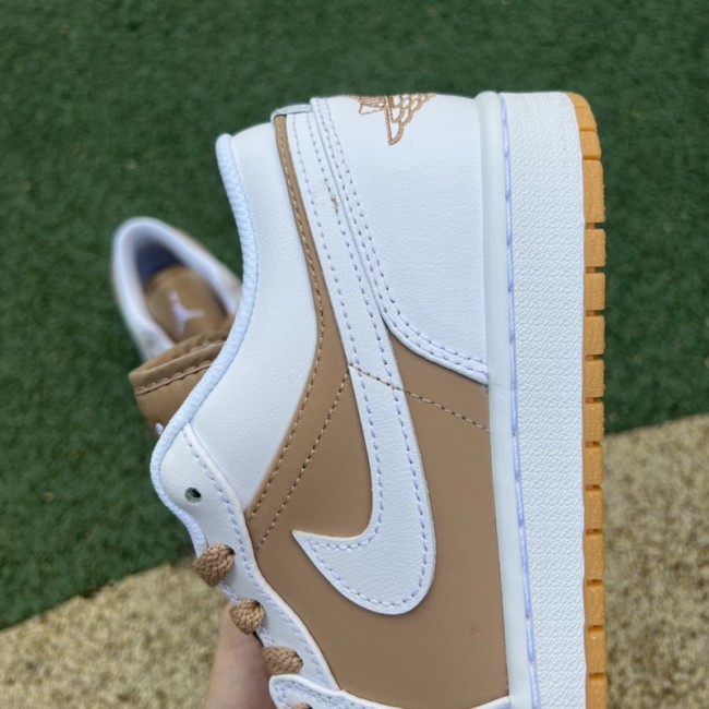 Air Jordan 1 Retro Low Hemp White