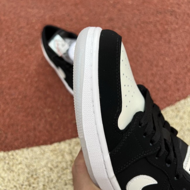 Air Jordan 1 Retro Low Shoes