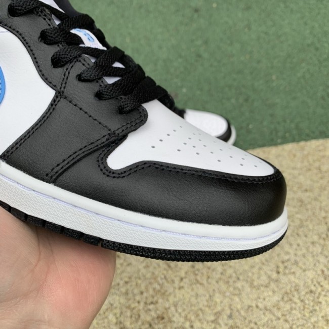 Air Jordan 1 Retro Low Black University Blue White