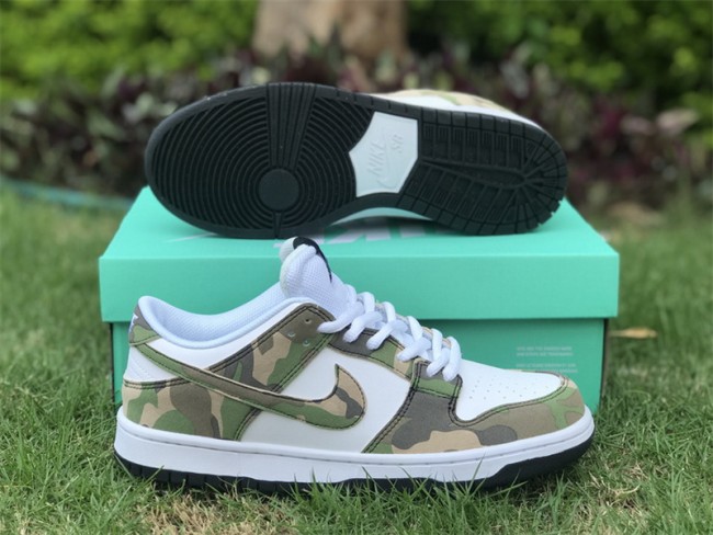 Nike Dunk SB Low Camo Legion Green