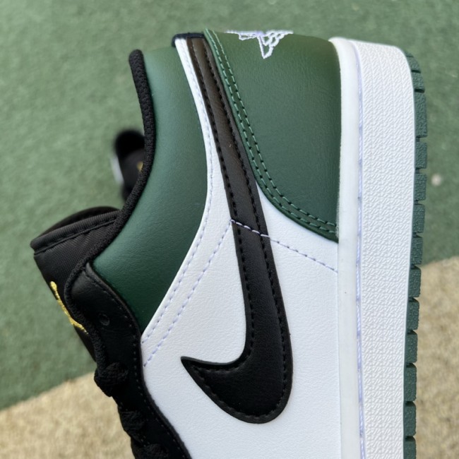 Air Jordan 1 Retro Low Green Toe