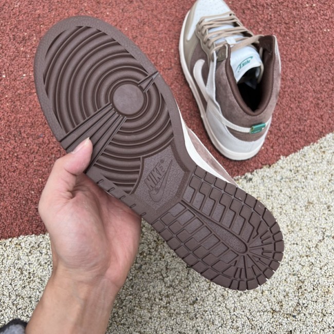 Nike Dunk High Light Chocolate