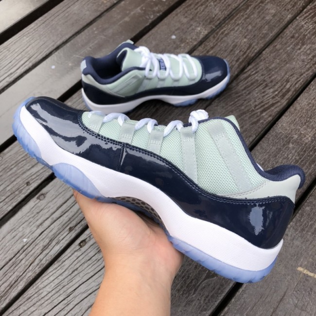 Air Jordan 11 Retro Low Georgetown