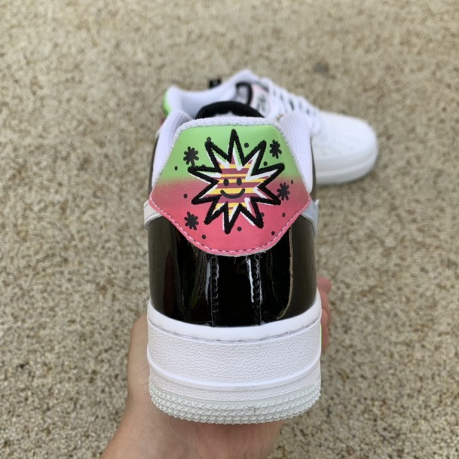 Nike Air Force 1 Low '07 LV8 Pop Art White