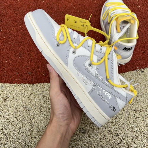 Off-White™ x Nike SB Dunk Low The 29