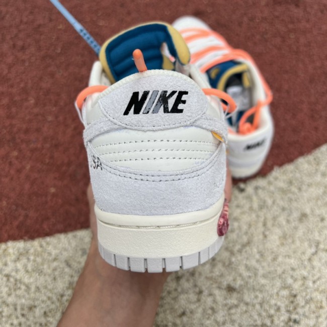 Off-White™ x Nike SB Dunk Low The 19