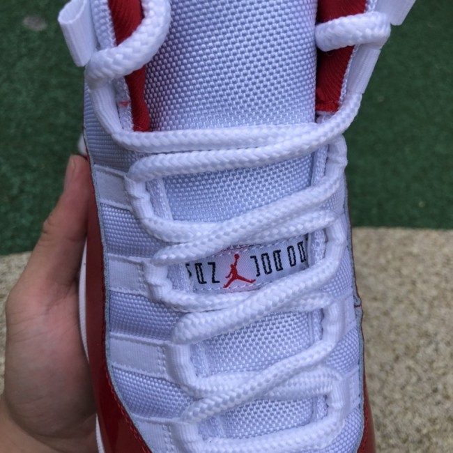 Air Jordan 11 Retro Cherry