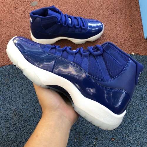 Air Jordan 11 Retro Midnight Navy