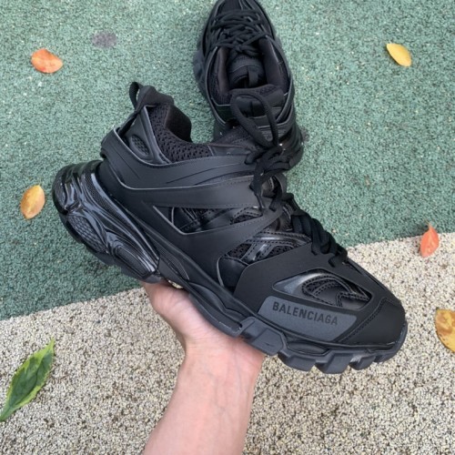 Balenciaga Track 3.0 shoes