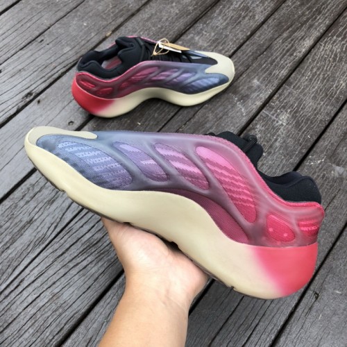 Yeezy 700 V3 Fade Carbon