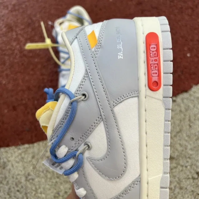 Off-White™ x Nike SB Dunk Low The 5
