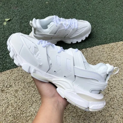 Balenciaga Track 3.0 shoes