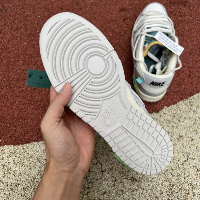 Off-White™ x Nike SB Dunk Low The 42