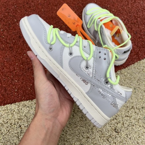 Off-White™ x Nike SB Dunk Low The 43