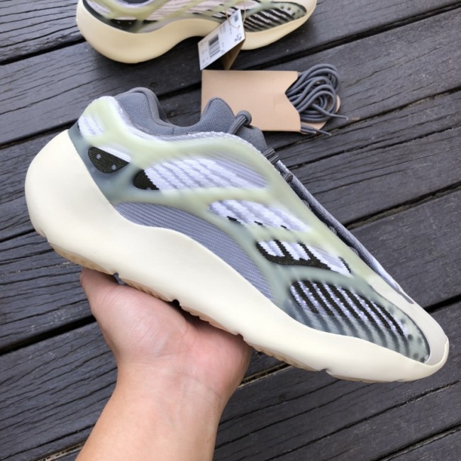 Yeezy 700 V3 Fade Salt