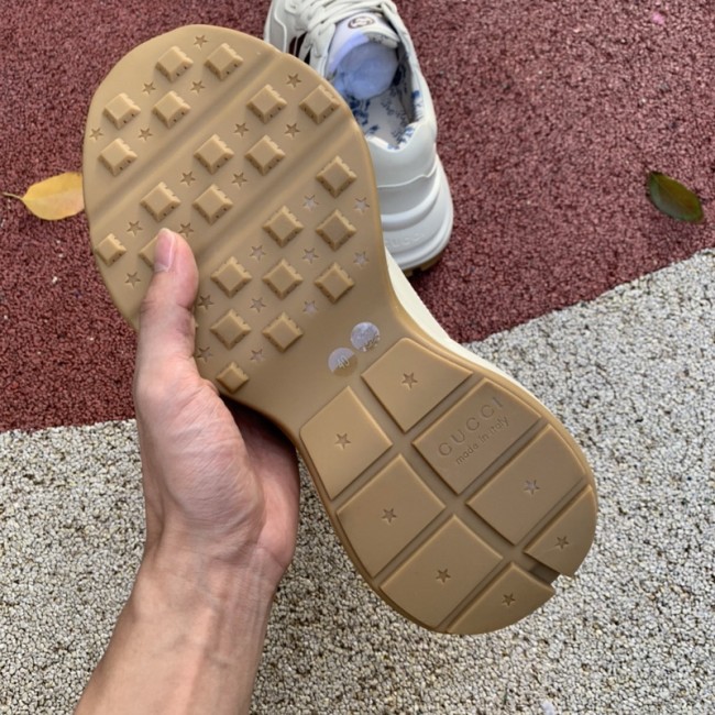 Gucci Shoes-5