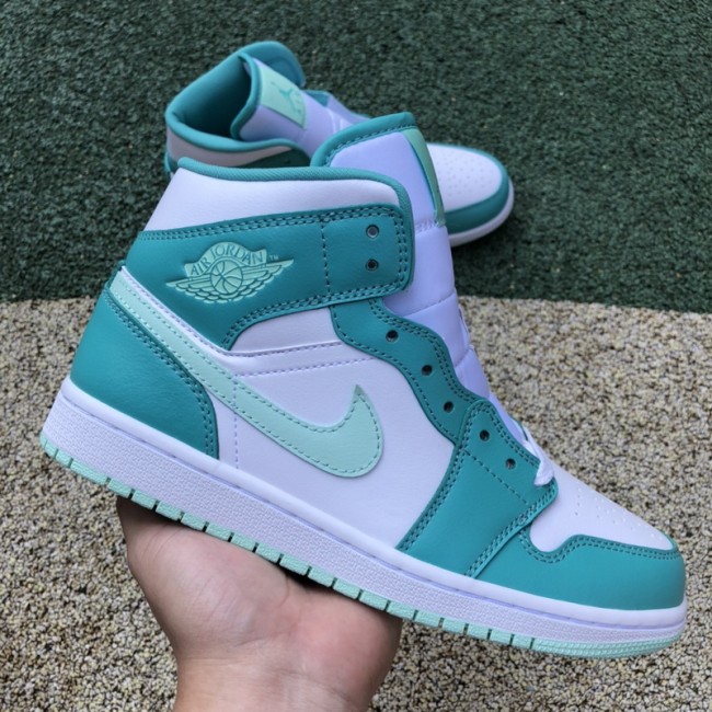 Air Jordan 1 Mid Washed Teal