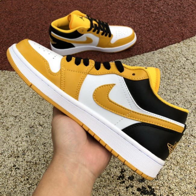 Air Jordan 1 Retro Low University Gold White