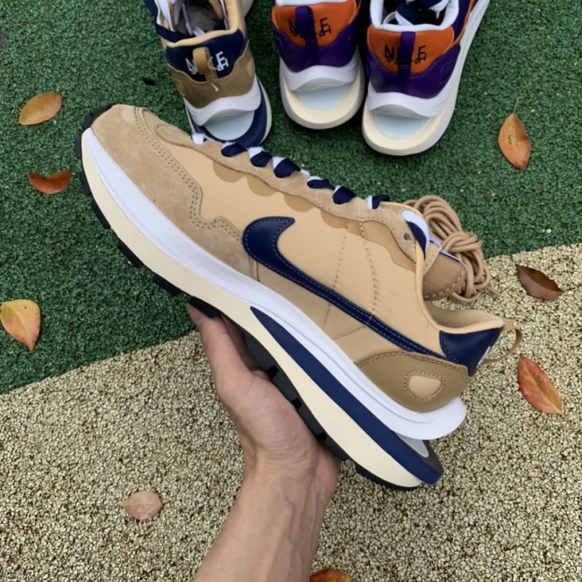 Nike Vaporwaffle sacai Sesame Blue Void