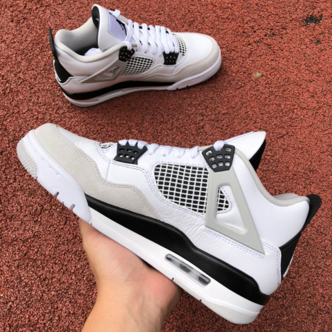 Air Jordan 4 Retro Military Black