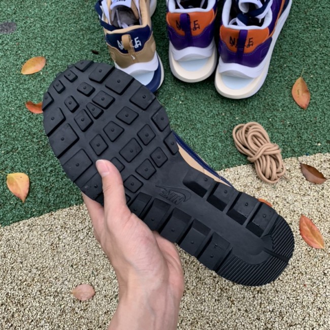 Nike Vaporwaffle sacai Sesame Blue Void