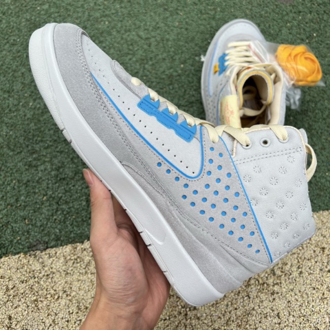 Air Jordan 2 Retro Union Grey Fog