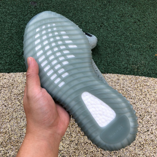 Yeezy Boost 350 V2 Jade Ash HQ2060