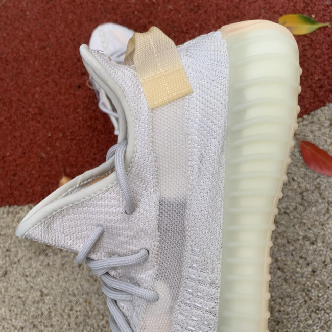 Yeezy Boost 350 V2 Light GY3438